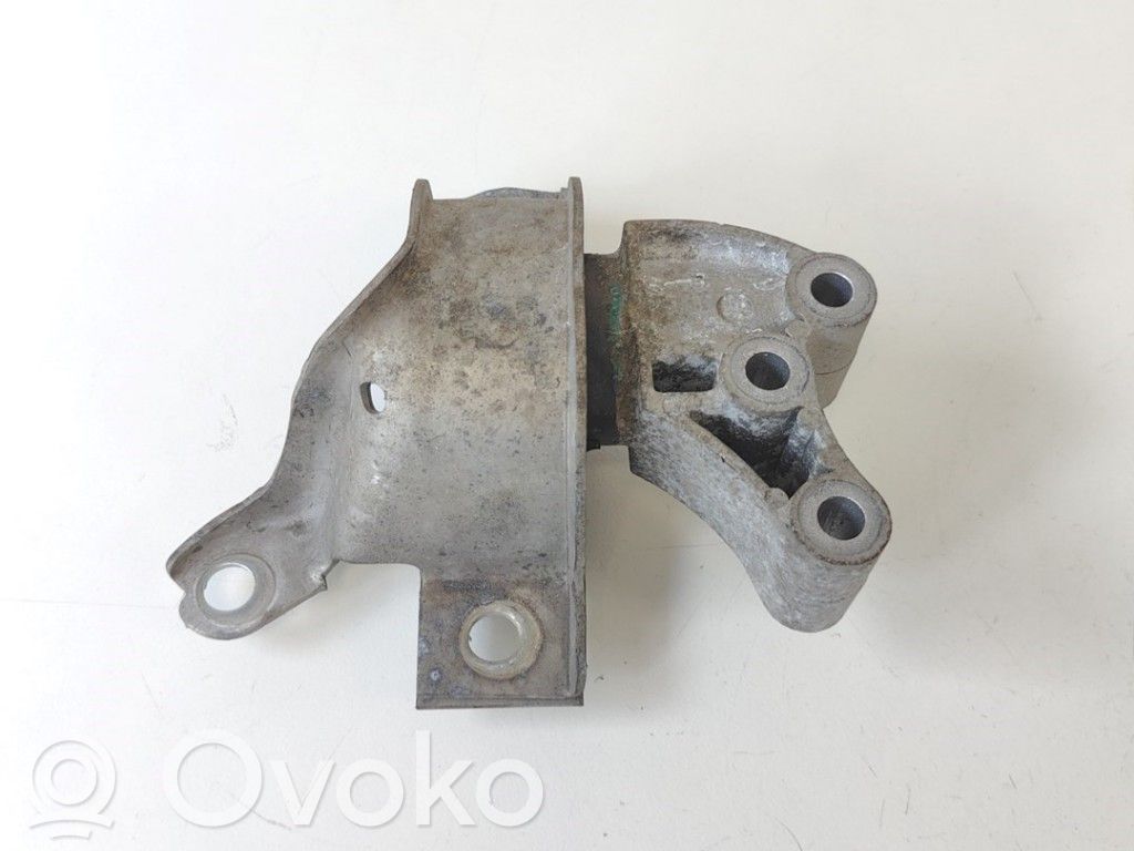 Ford Ka Engine mount bracket 