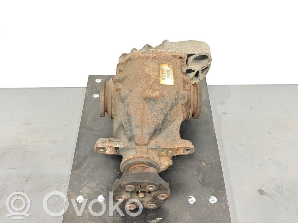 Rear differential   33107566170,7566170,33107566170,7566170,7598855