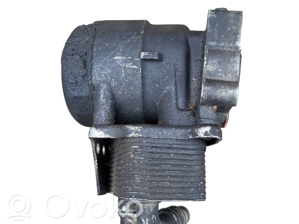 Oil filter mounting bracket   7505203,83837