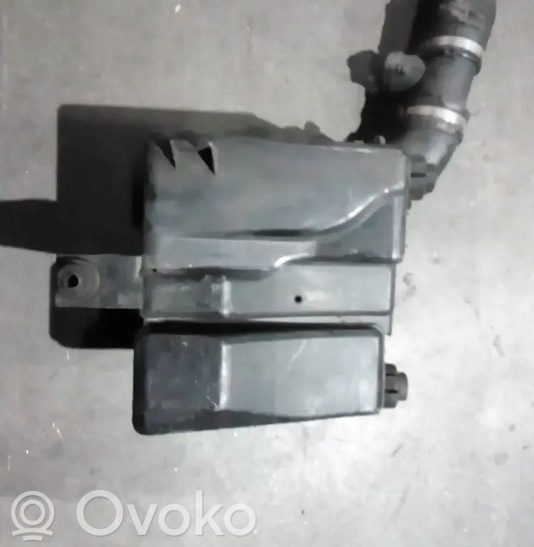 Opel Corsa B Luftfilterkasten 