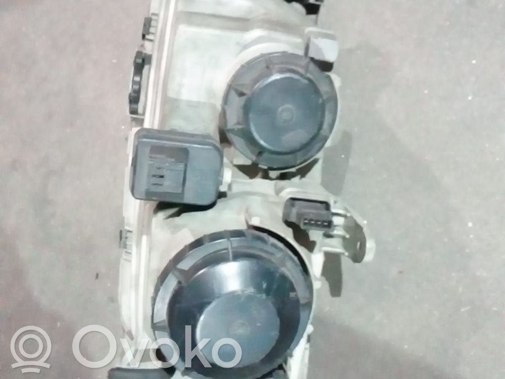 Saab 9-5 Headlight part 
