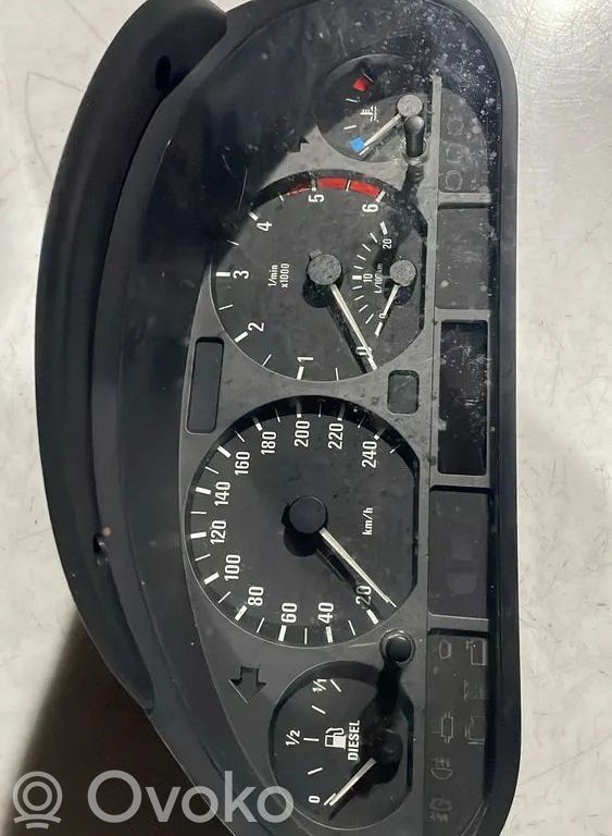 BMW 3 E46 Speedometer (instrument cluster) 