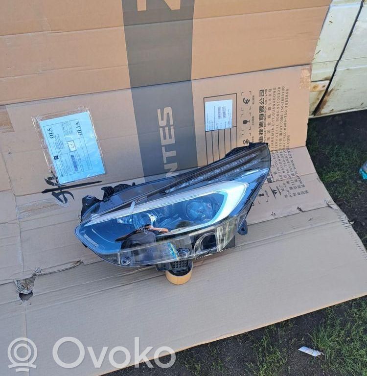 Ford S-MAX Headlight/headlamp 