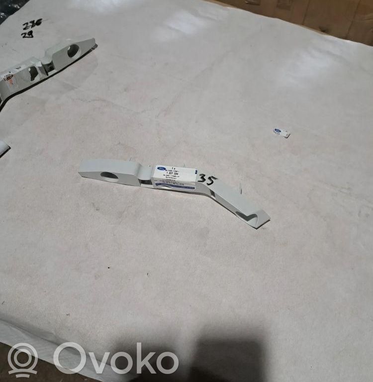 Ford Focus Front bumper mounting bracket 
