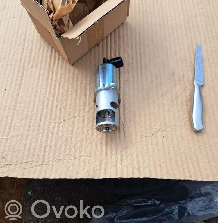 Opel Vivaro Zawór EGR 