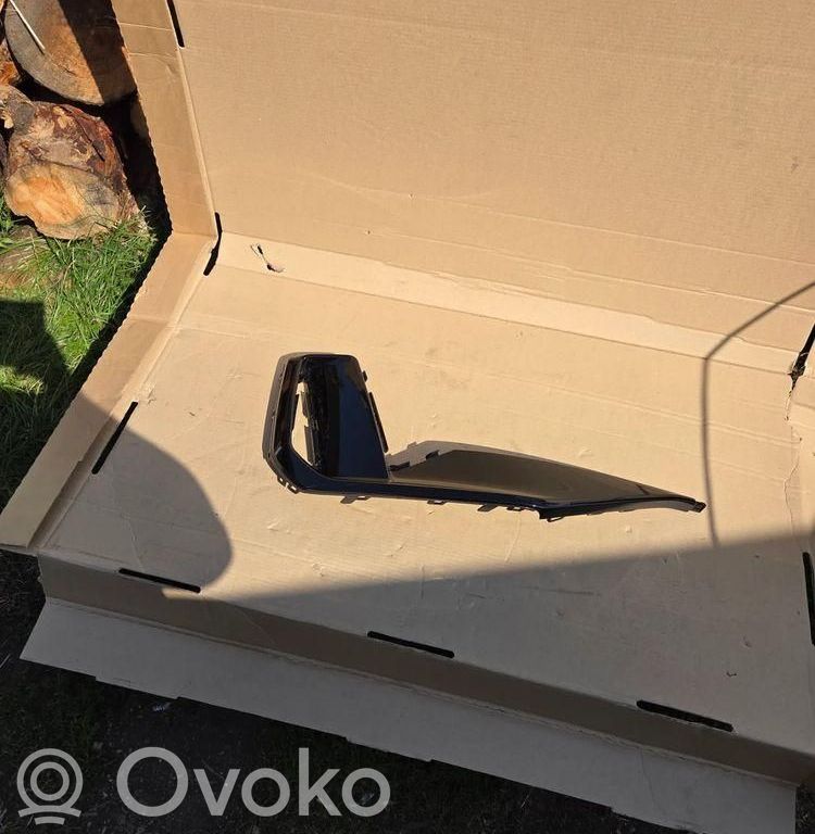 Audi Q6 e-tron Side skirt rear trim 