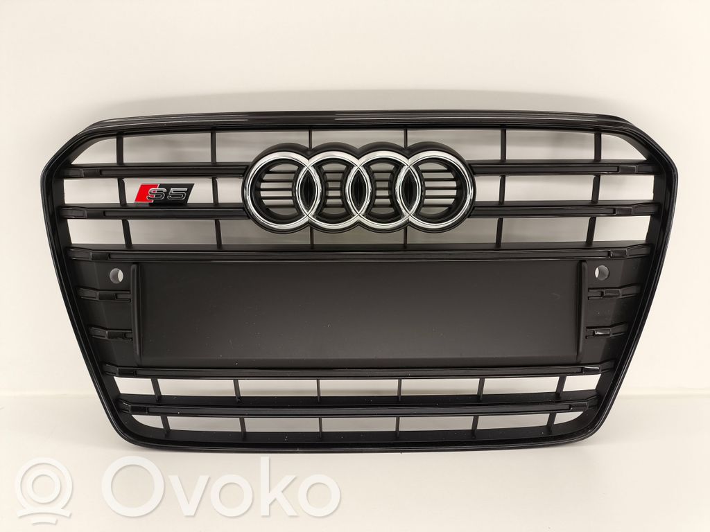 Audi A5 8T 8F Atrapa chłodnicy / Grill 