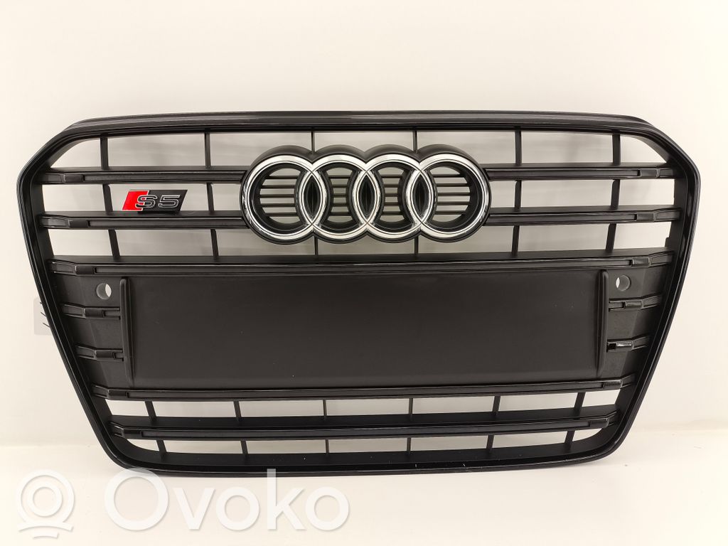 Audi A5 8T 8F Atrapa chłodnicy / Grill 