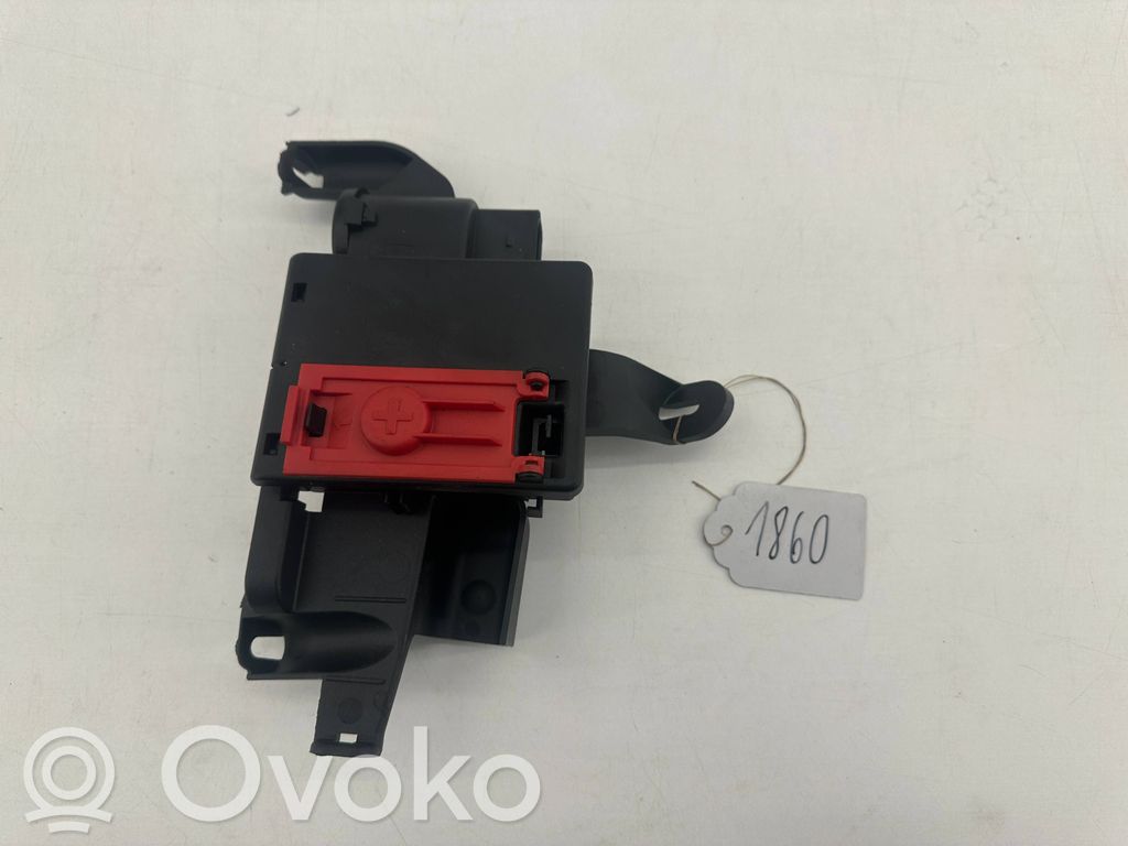Current control relay   4M0941823A