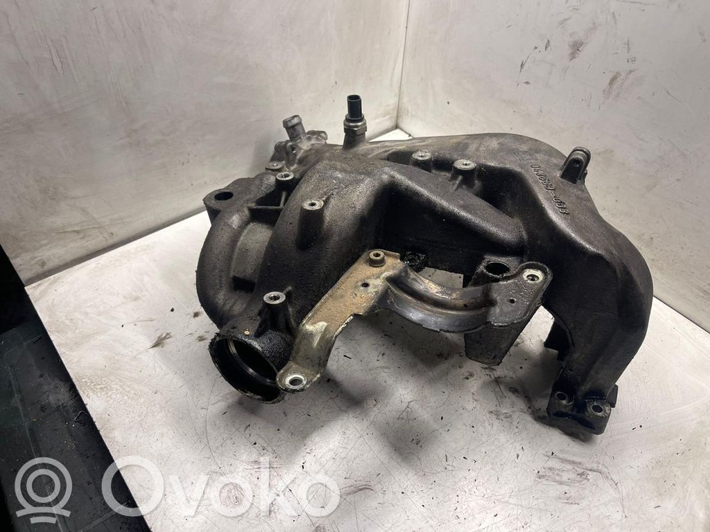 Kolektor ssący   043689003