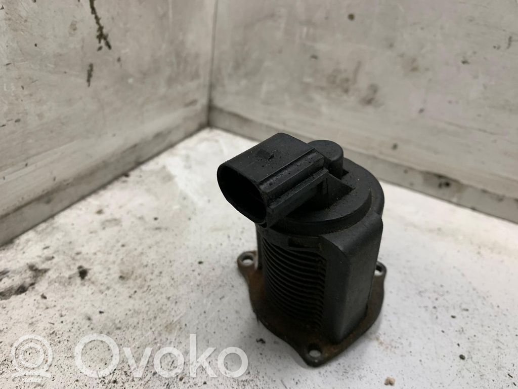 Opel Vectra C EGR valve 