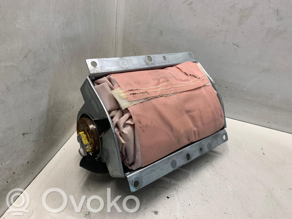 Saab 9-5 Keleivio oro pagalvė 