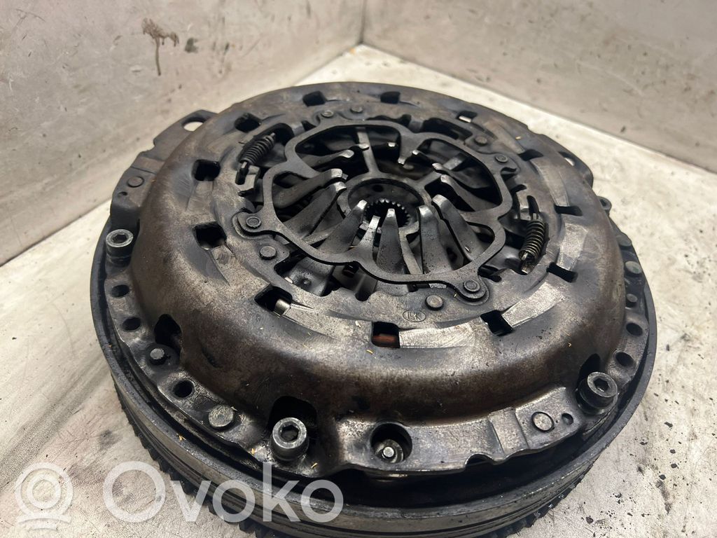Audi A4 S4 B6 8E 8H Sankabos komplektas 