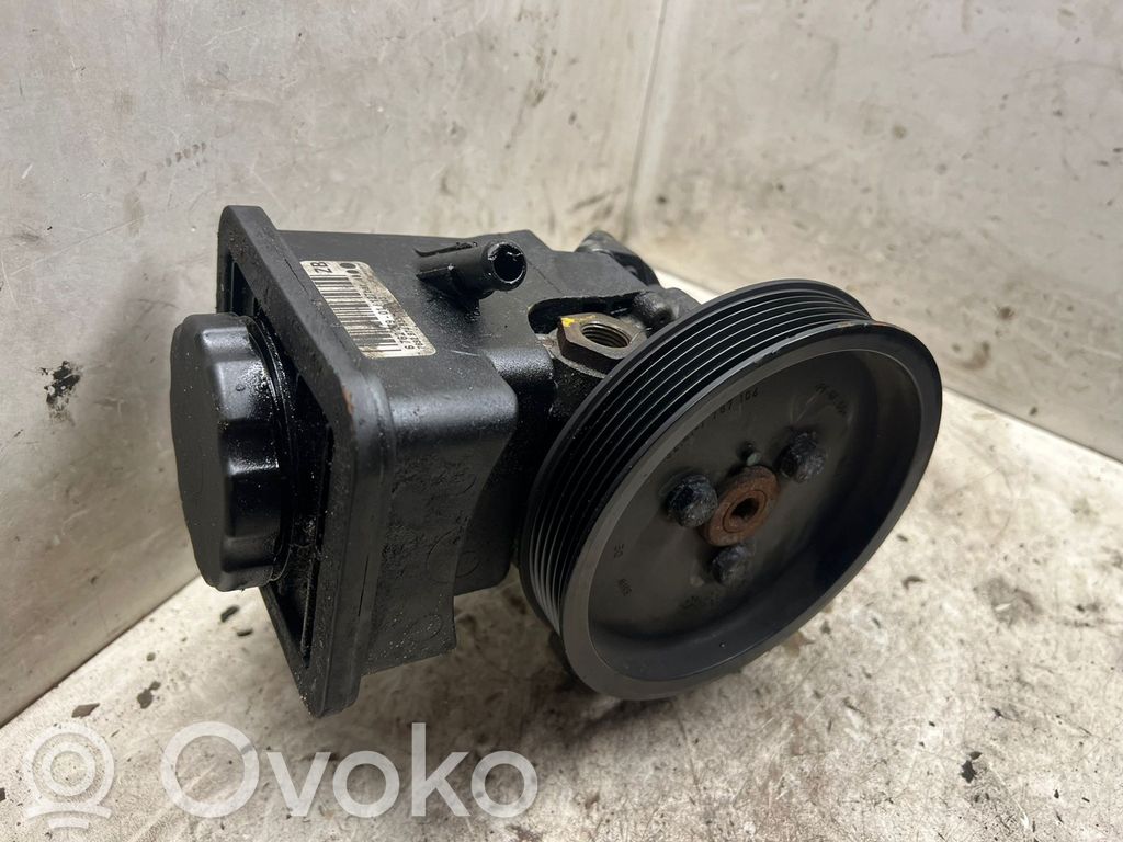 BMW X5 E53 Power steering pump 