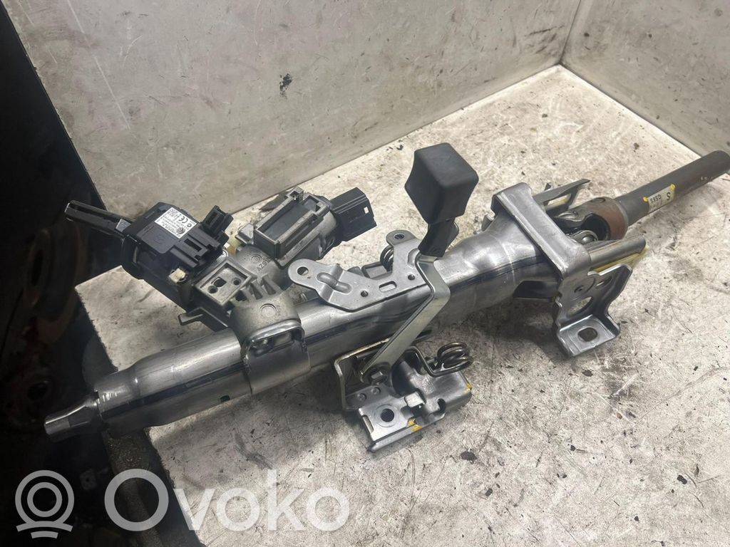 Mazda 6 Steering wheel axle 