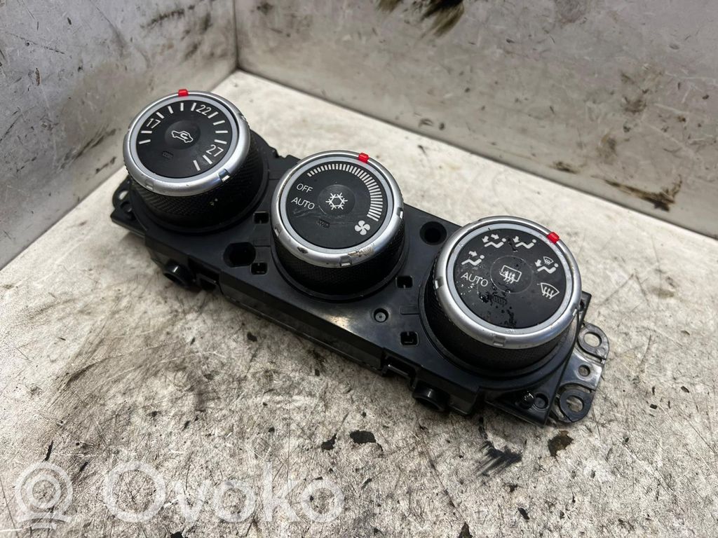 Mitsubishi Outlander Climate control unit 