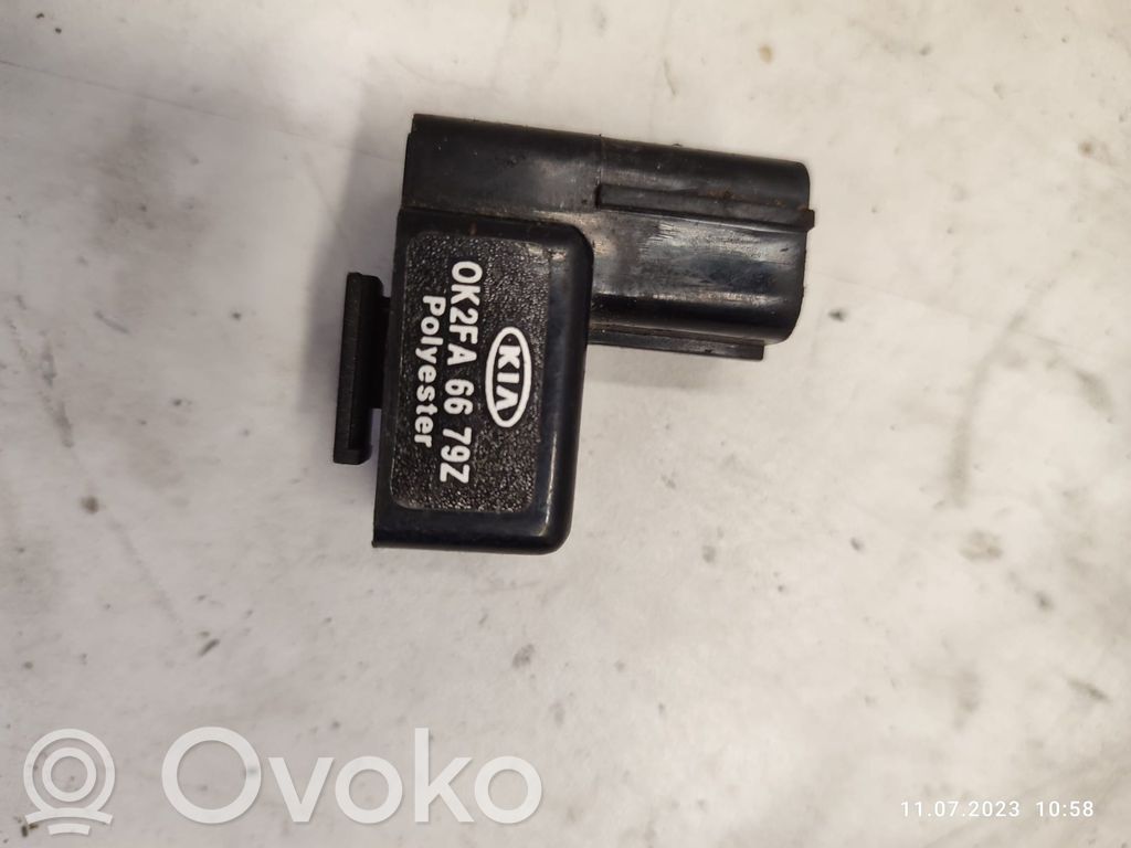 KIA Carens I Sensor 