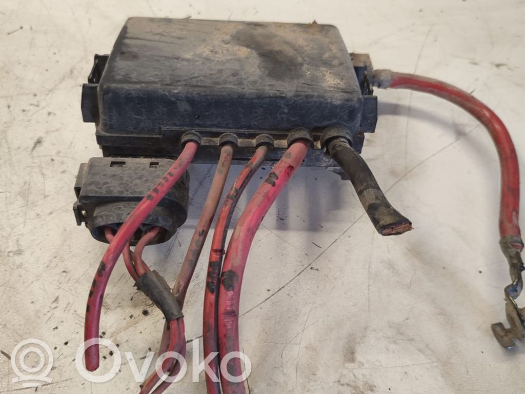 Volkswagen Golf IV Módulo de fusible 
