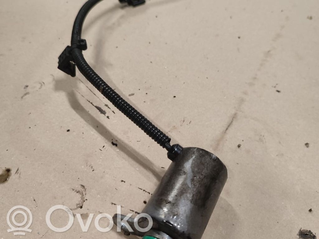 Camshaft position sensor   30757801AC