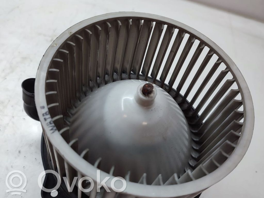 Hyundai Elantra Mazā radiatora ventilators 