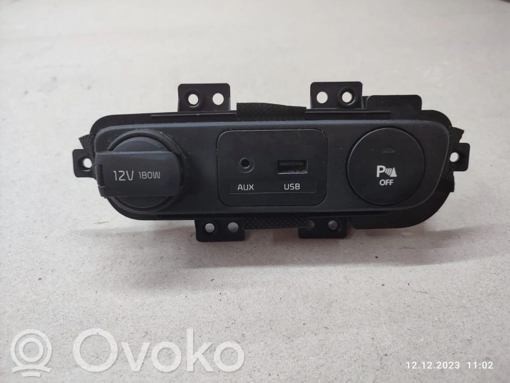 KIA Sportage Enchufe conector USB 