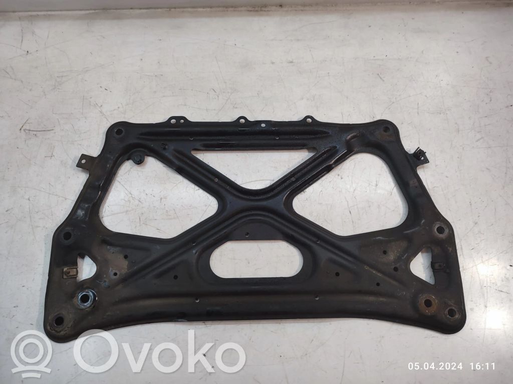 Audi A6 S6 C7 4G Priekinis traversas 