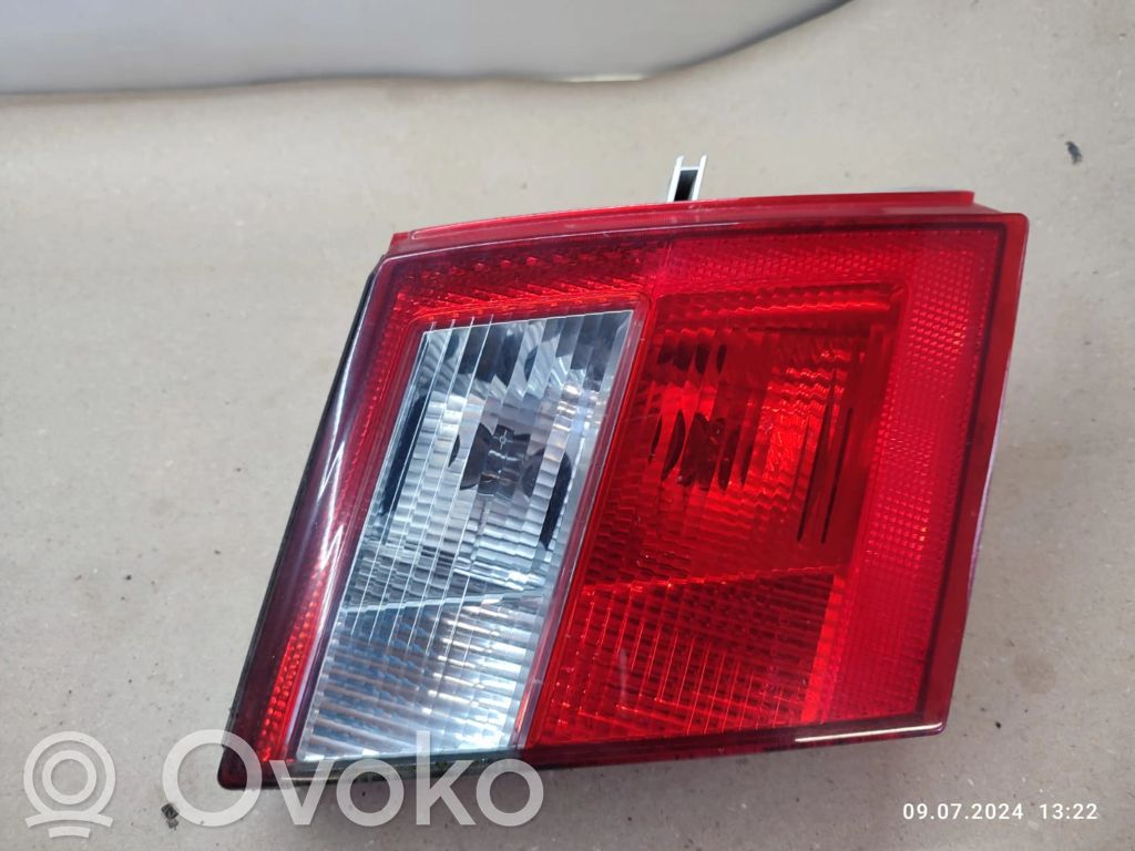 Saab 9-5 Tailgate rear/tail lights 
