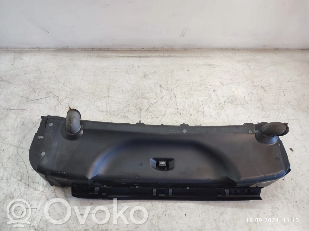 BMW X3 E83 Ohjaamon sisäilman mikrosuodattimen runko (osa) 