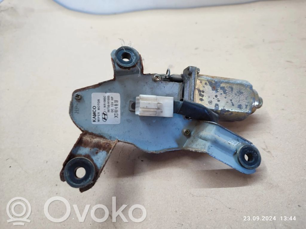 Hyundai Terracan Rear window wiper motor 