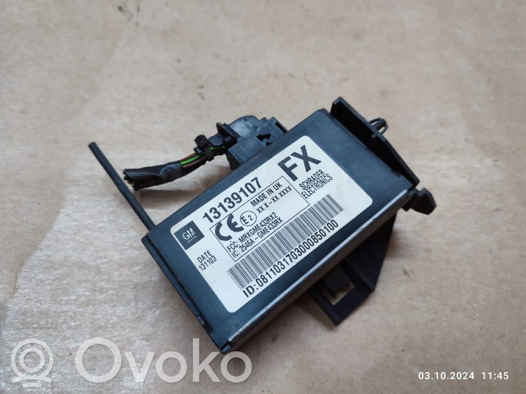 Engine control unit/module ECU   13139107