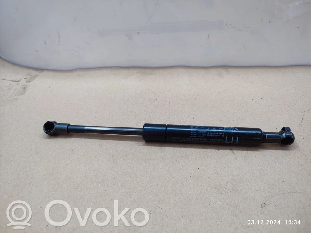 Volvo V70 Amortyzator klapy tylnej bagażnika 