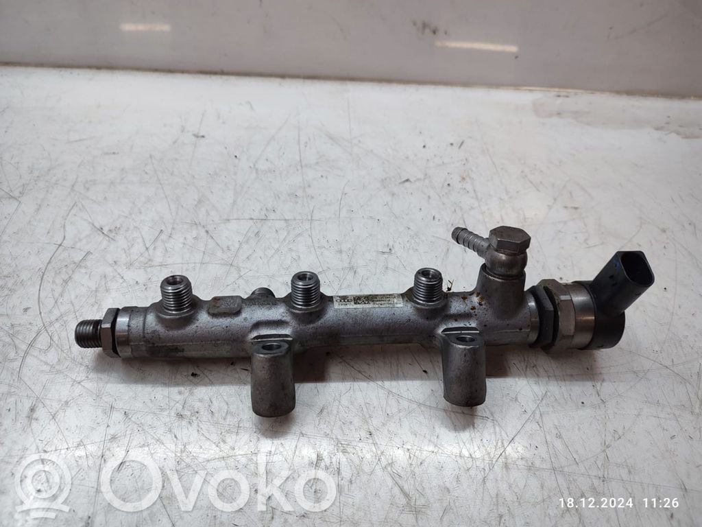 Audi A7 S7 4G Fuel main line pipe 
