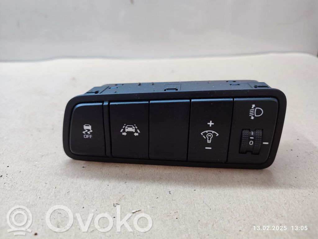 Hyundai Tucson TL Przycisk / Pokrętło regulacji świateł 