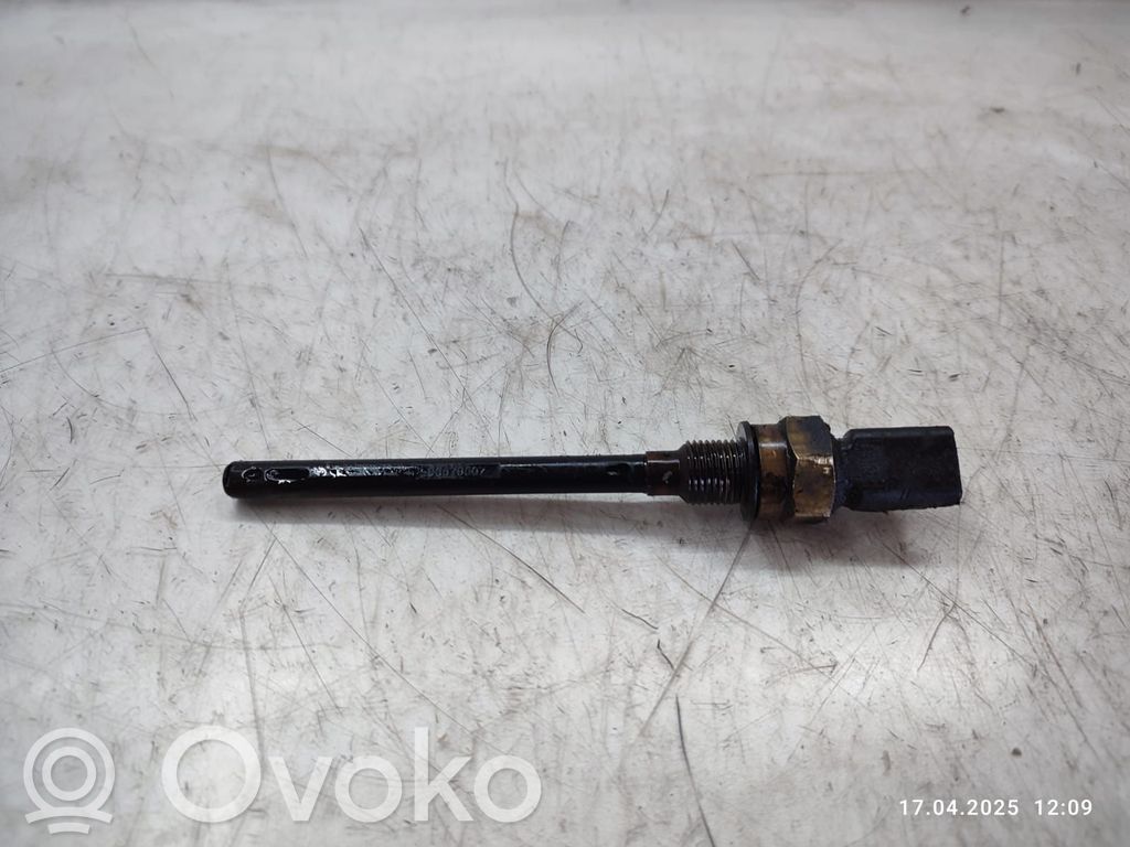 Land Rover Freelander 2 - LR2 Oil level sensor 
