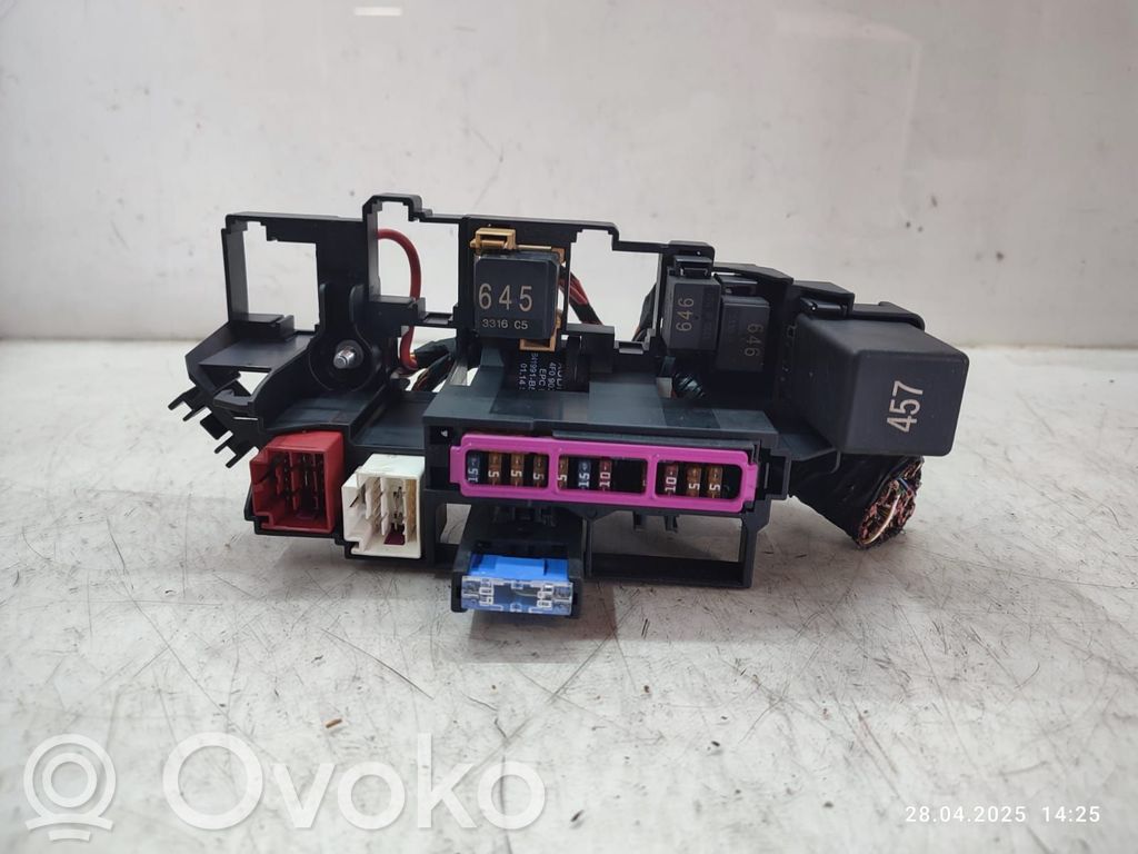 Audi A4 S4 B8 8K Módulo de fusible 