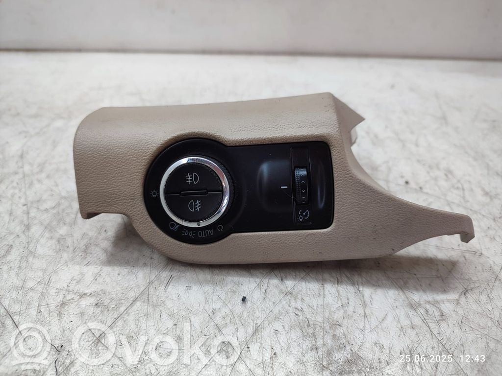 Opel Insignia A Light switch 