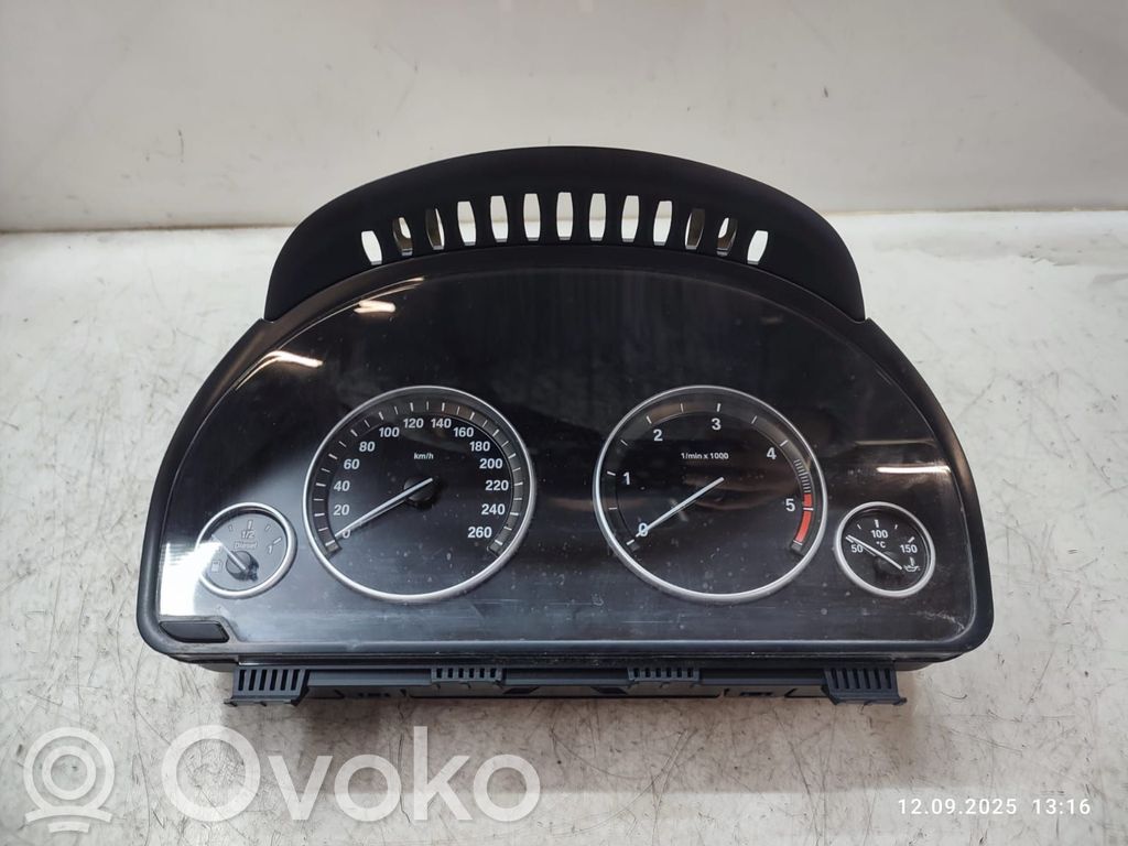 BMW 5 F10 F11 Nopeusmittari (mittaristo) 