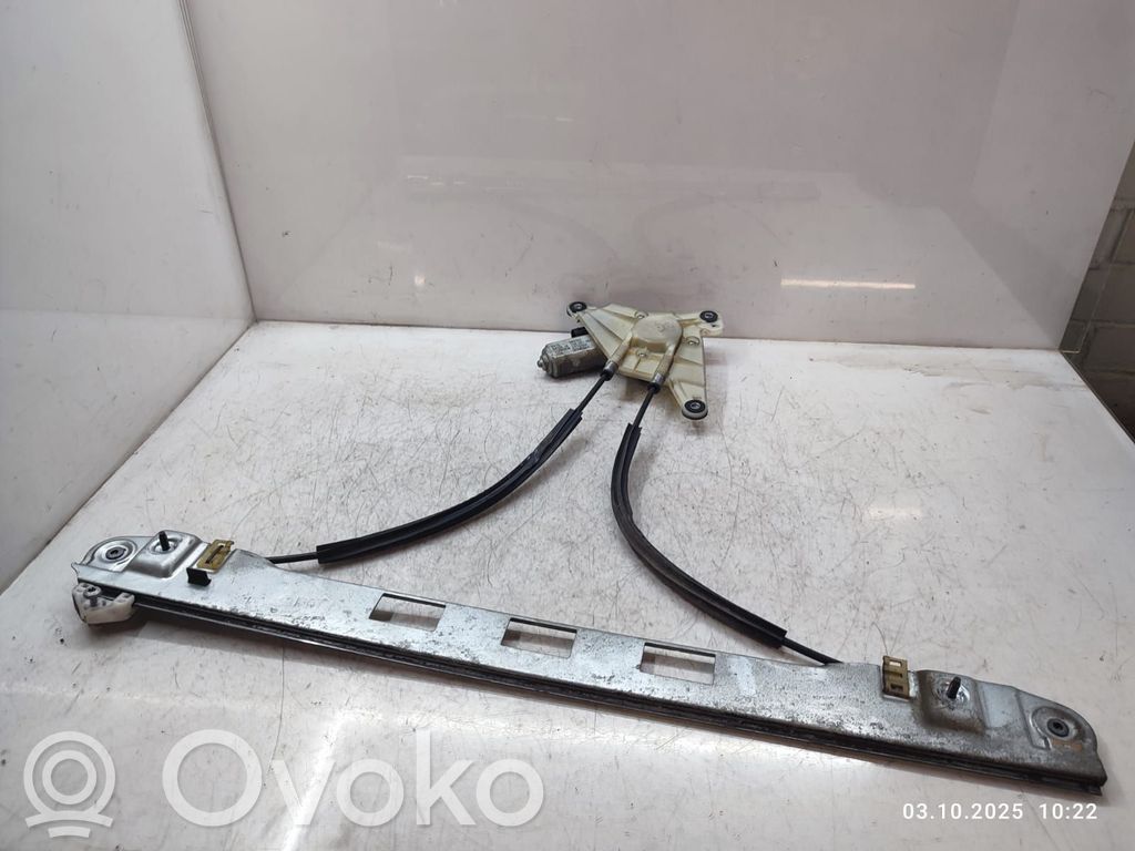 Opel Movano B Elektryczny podnośnik szyby drzwi przednich 
