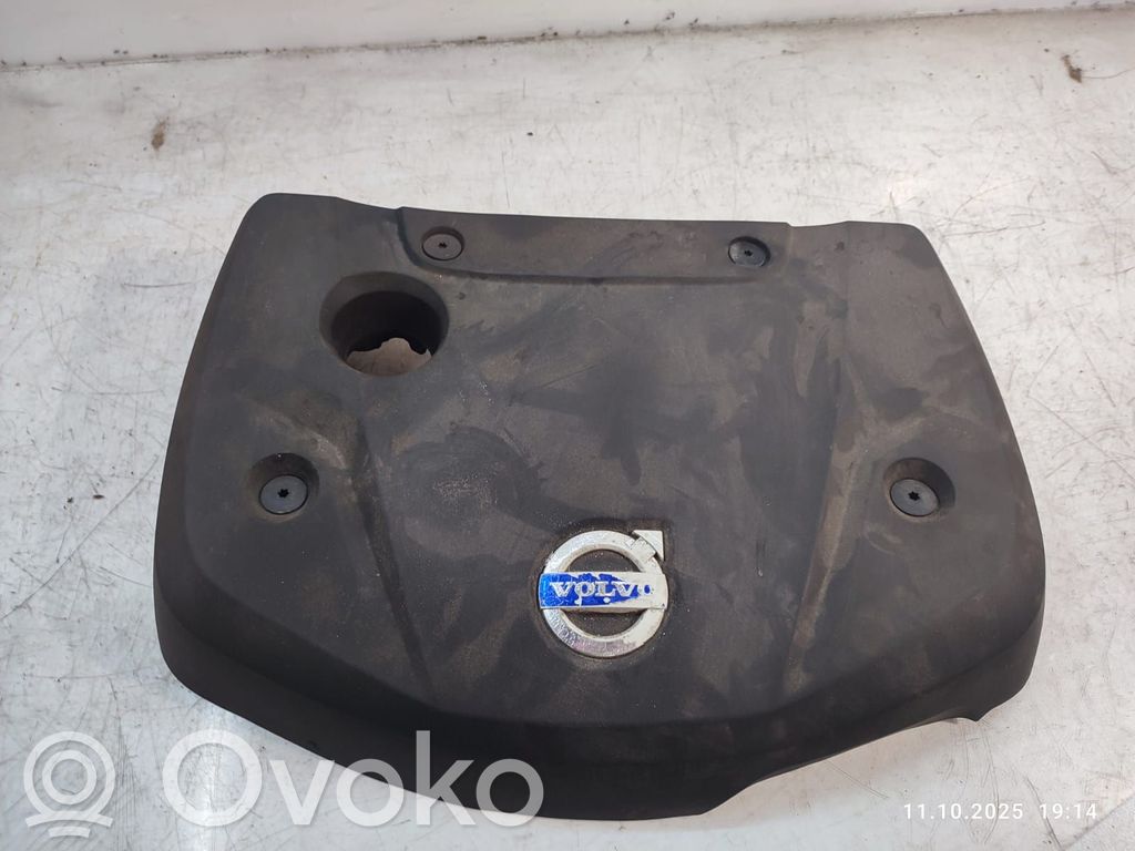 Volvo V40 Engine cover (trim) 
