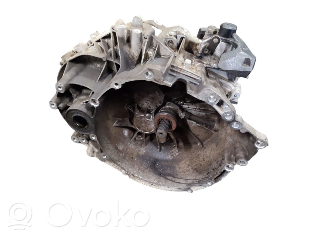 Volvo V40 Manual 6 speed gearbox 