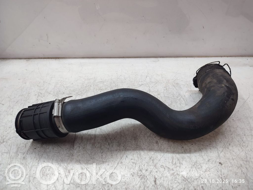 Opel Insignia B Furtun/conductă intercooler 