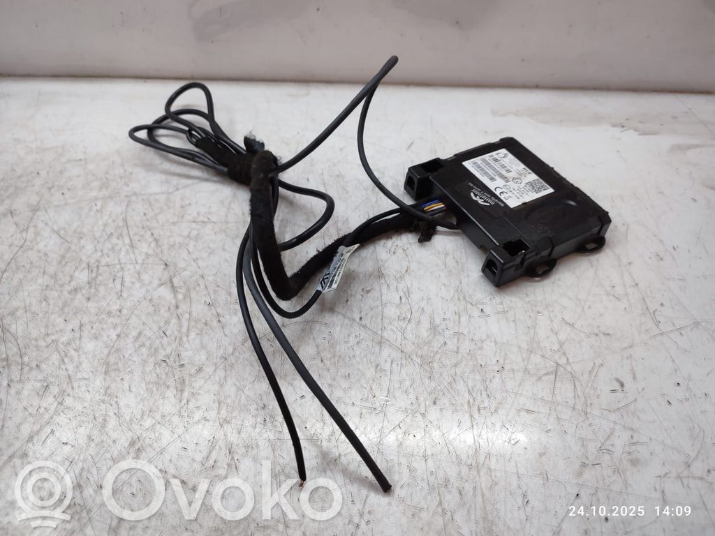 GPS navigation control unit/module   12310117