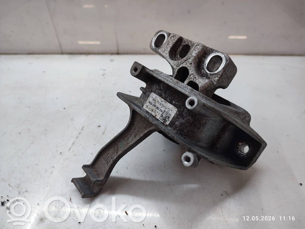 Skoda Karoq Engine mount bracket 