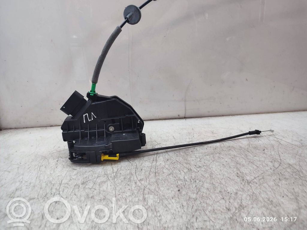 Ford Kuga II Etuoven lukko 