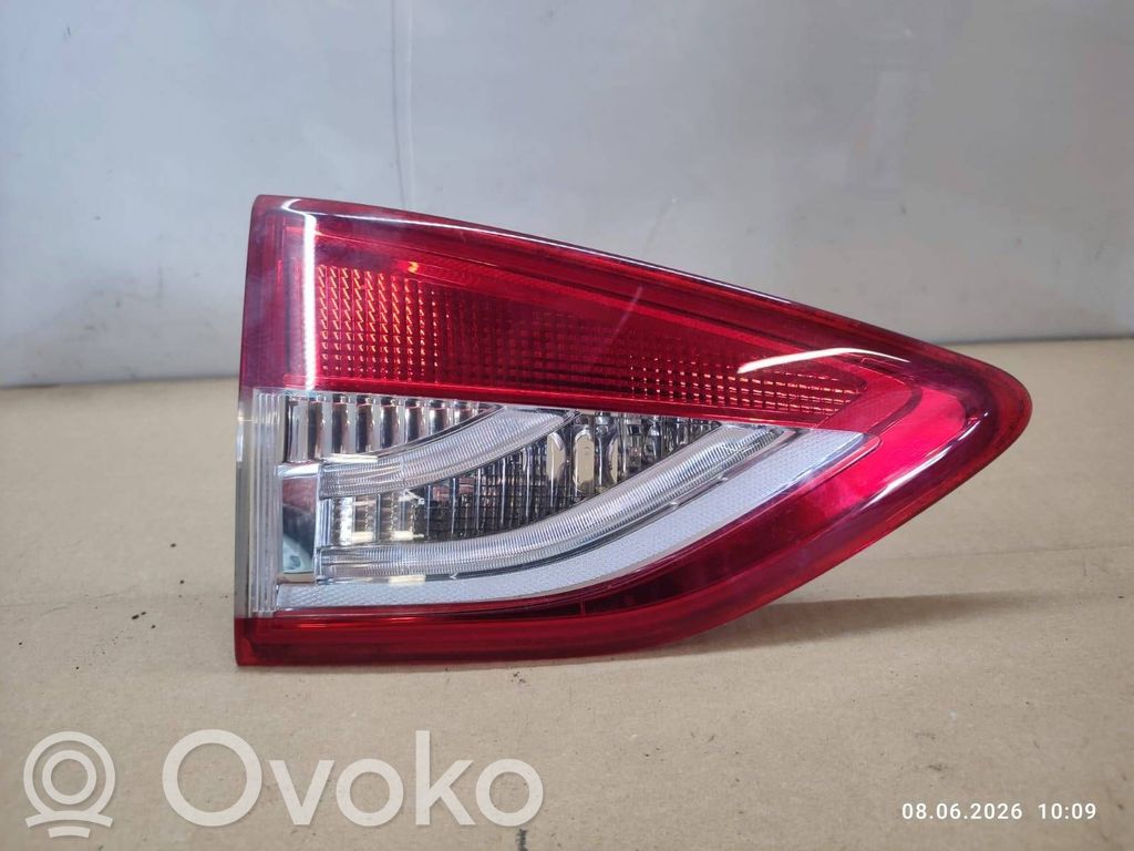 Ford Kuga II Takaluukun takavalot 