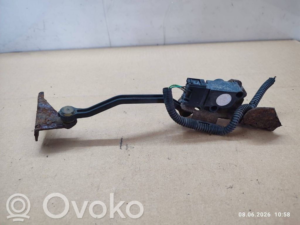 Ford Kuga II Air suspension front height level sensor 