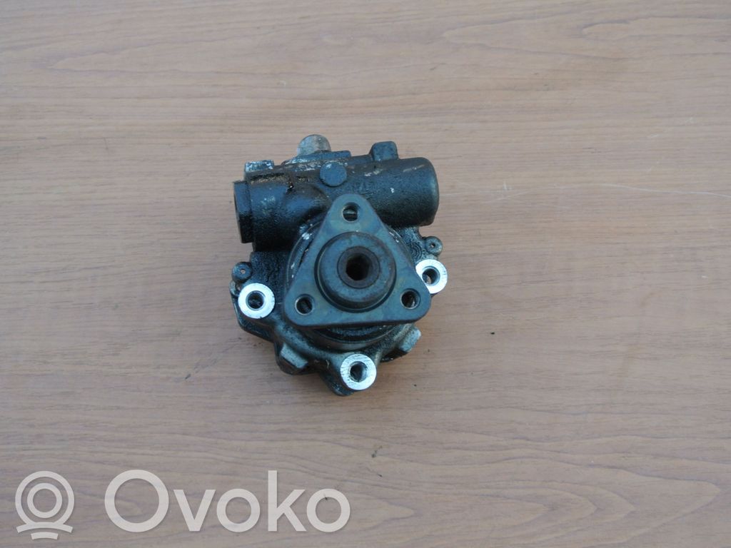 Power steering pump   3404615