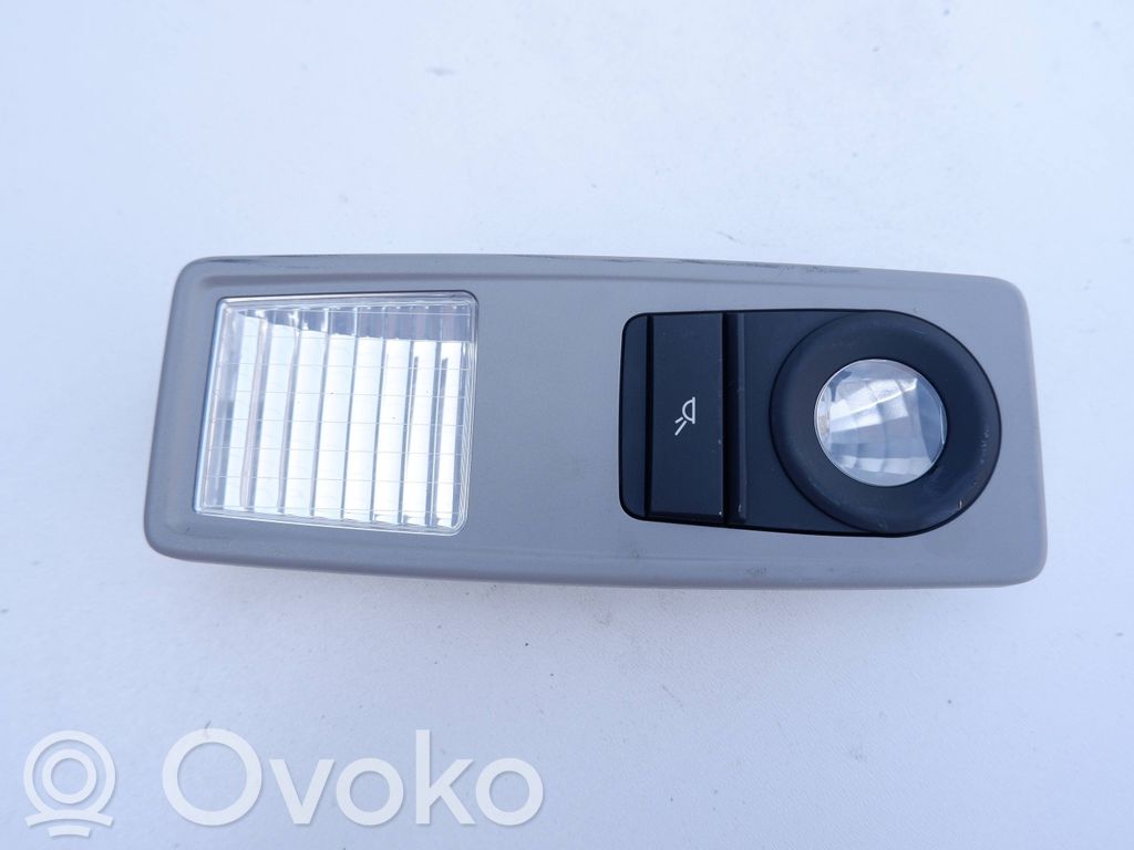 BMW X3 F25 Lampka podsufitki tylna 