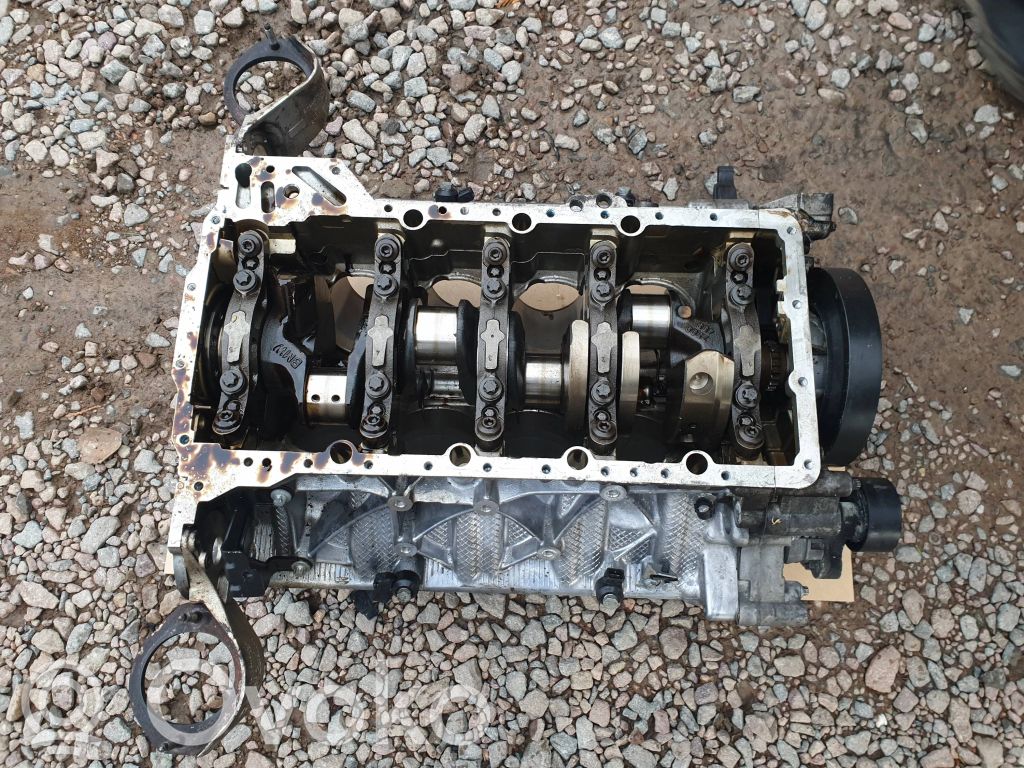 Engine head   7843358,2843358,447091