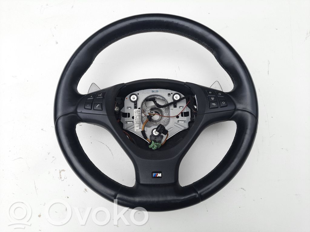 Ohjauspyörä   4065086,3388E702,306781499001AB